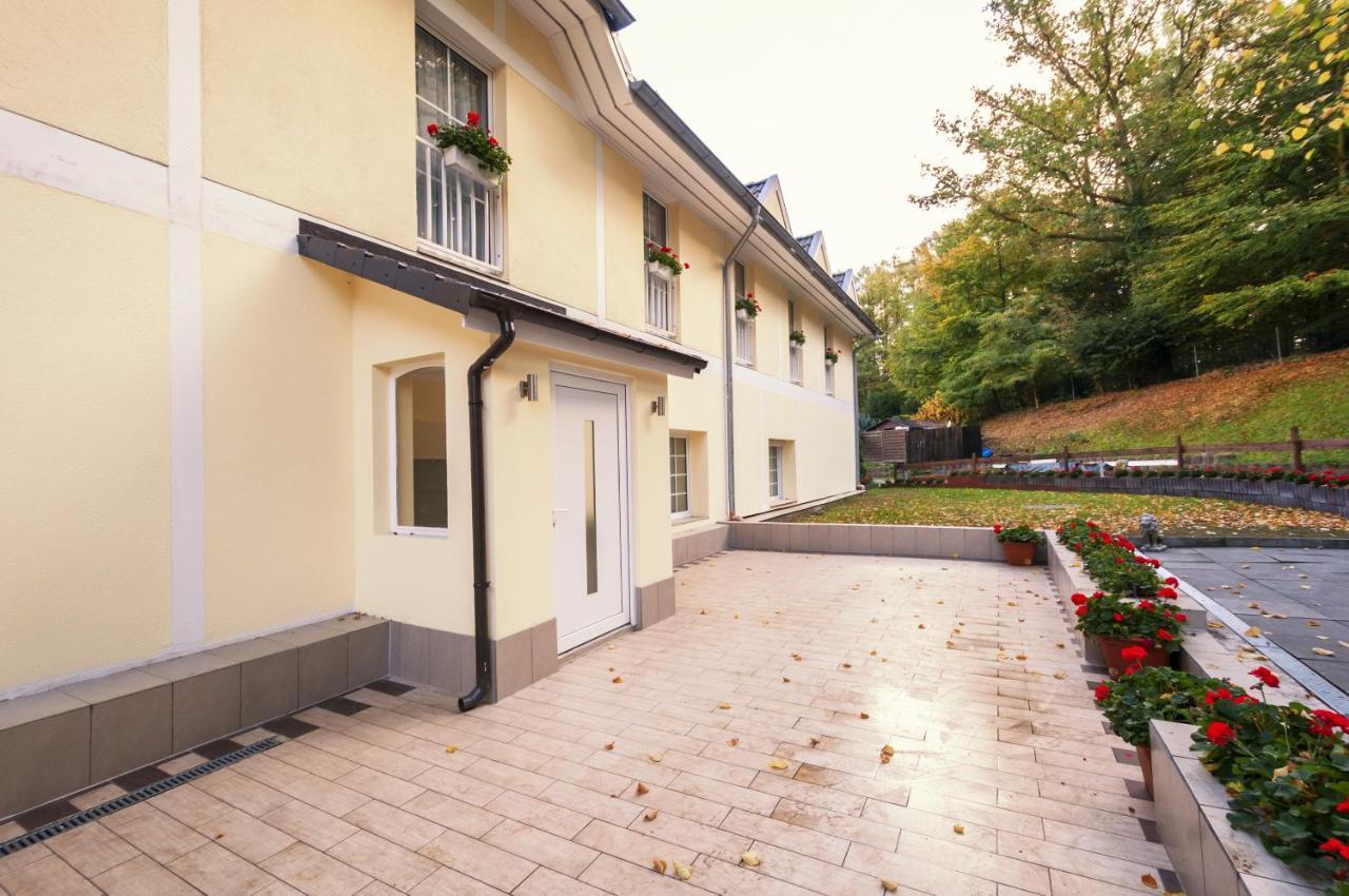 Hotel Gruene Tanne Hamburg-Harburg Exteriör bild