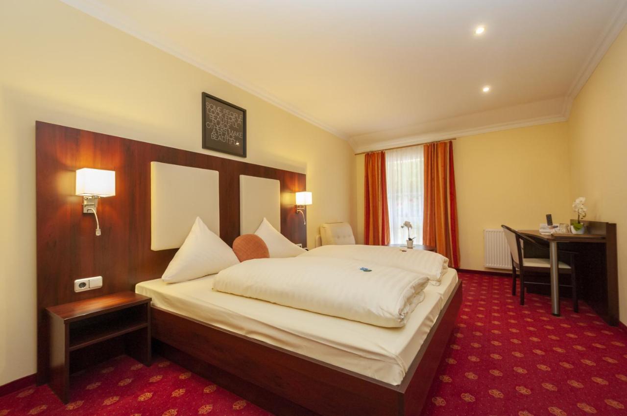 Hotel Gruene Tanne Hamburg-Harburg Exteriör bild