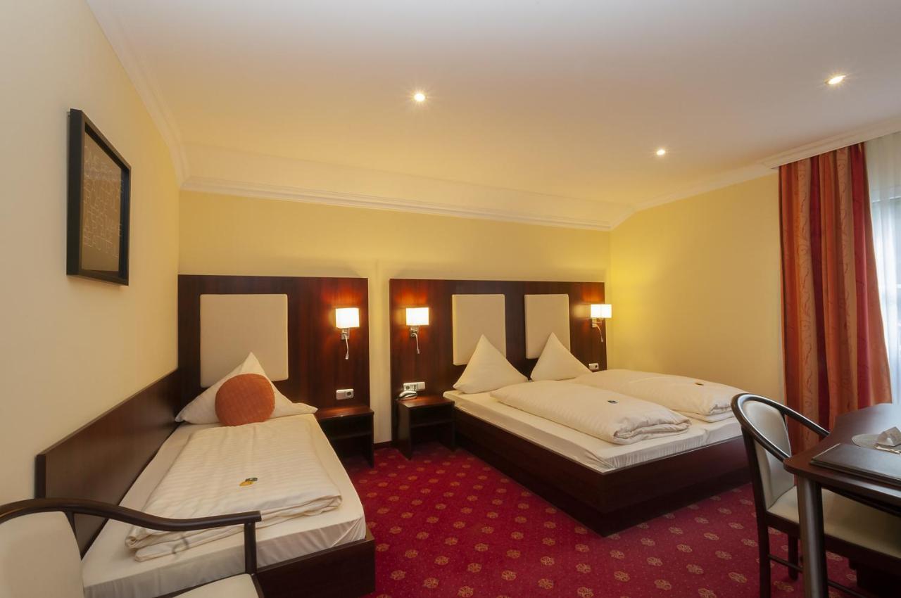 Hotel Gruene Tanne Hamburg-Harburg Exteriör bild