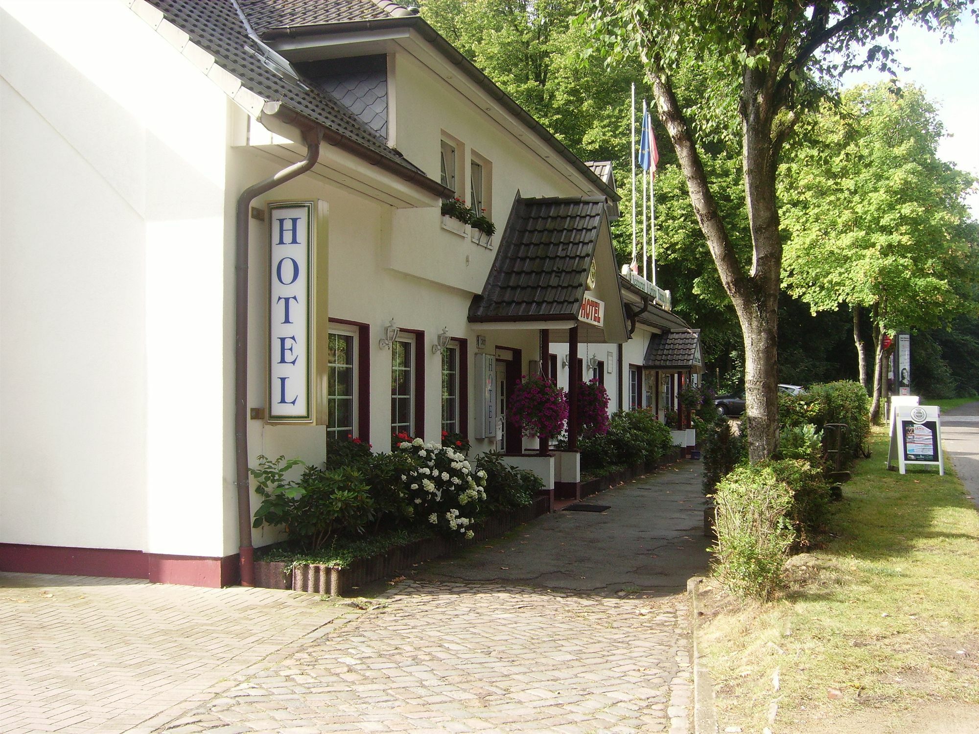Hotel Gruene Tanne Hamburg-Harburg Exteriör bild
